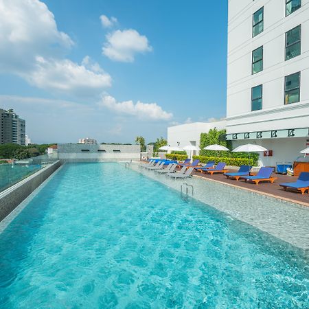فندق إمبريس بريمير تشيانج ماي شيانغ ماي المظهر الخارجي الصورة The swimming pool at the hotel