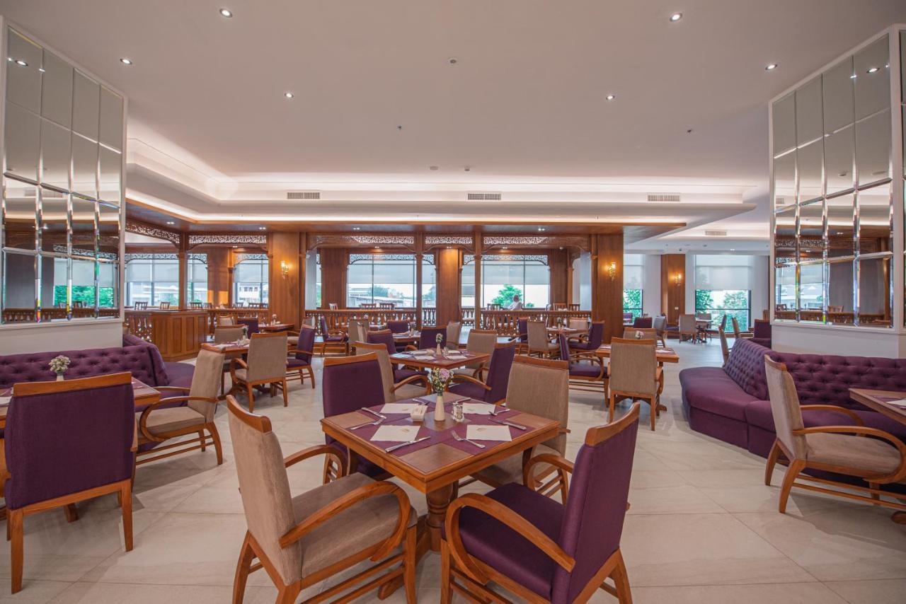 فندق إمبريس بريمير تشيانج ماي شيانغ ماي المظهر الخارجي الصورة The restaurant