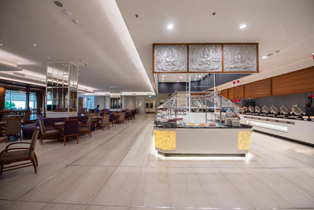 فندق إمبريس بريمير تشيانج ماي شيانغ ماي المظهر الخارجي الصورة The lounge at the airport