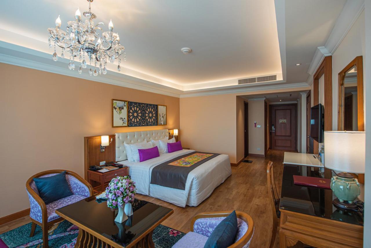فندق إمبريس بريمير تشيانج ماي شيانغ ماي المظهر الخارجي الصورة Deluxe Room