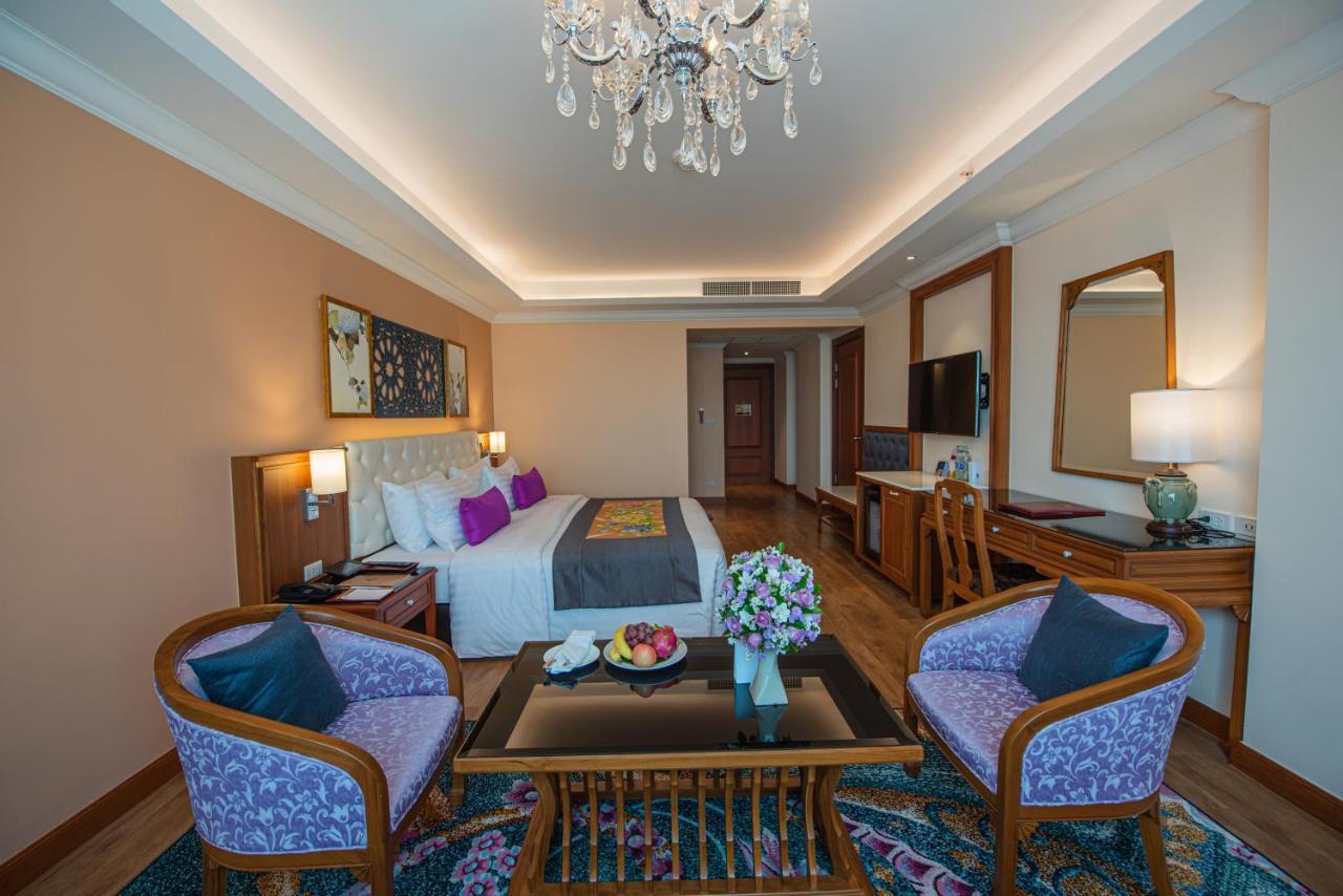 فندق إمبريس بريمير تشيانج ماي شيانغ ماي المظهر الخارجي الصورة Deluxe Room