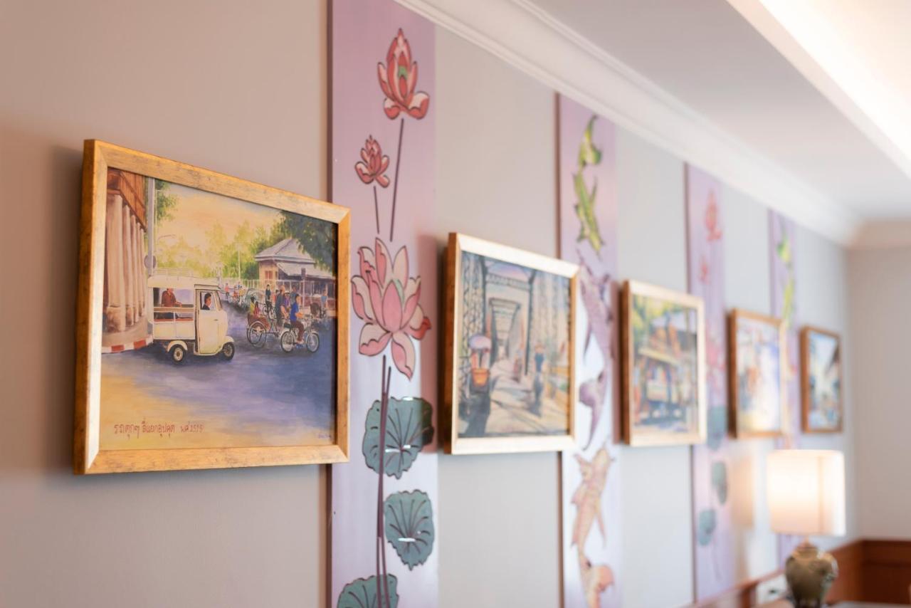 فندق إمبريس بريمير تشيانج ماي شيانغ ماي المظهر الخارجي الصورة Artwork by the residents of the facility